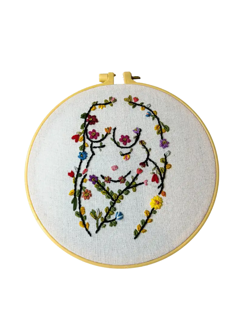 Bordado Silueta de Mujer Bonita con Flores